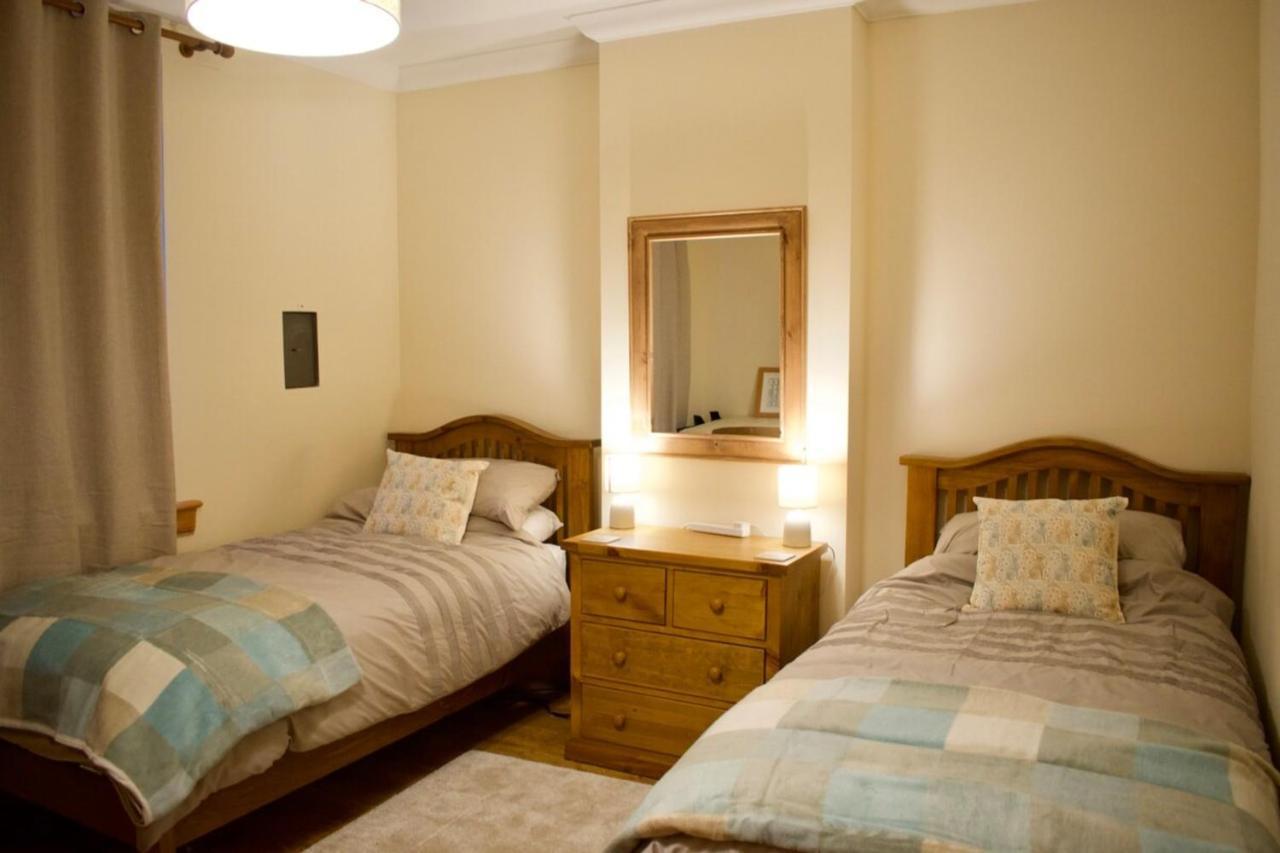 Newly Refurbed Home With Free Parking EDI Eksteriør bilde