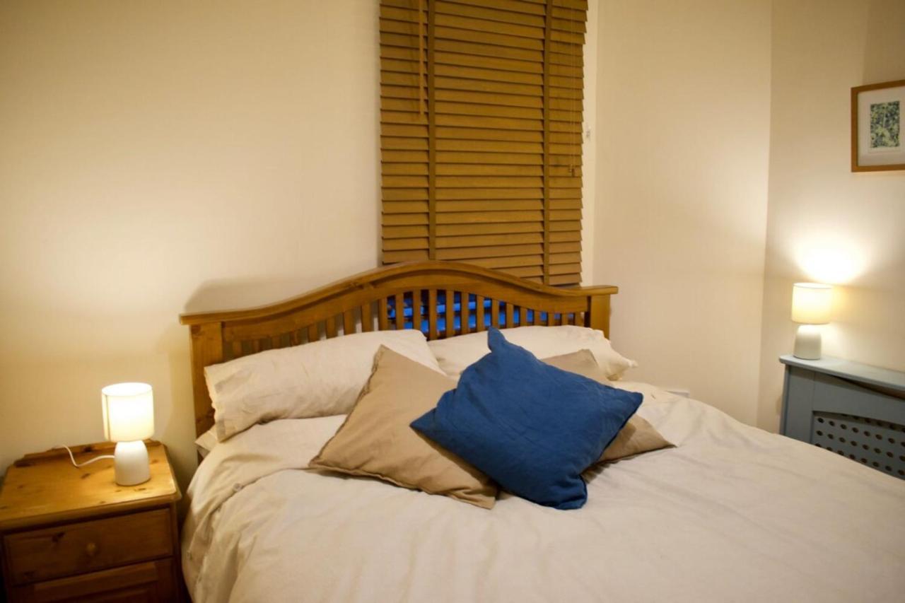 Newly Refurbed Home With Free Parking EDI Eksteriør bilde